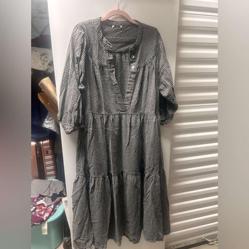 Wrap London Black and White Gingham Midi Dress size 6